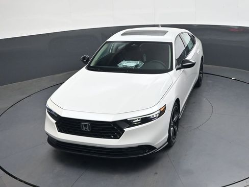 New 2026 Honda Accord SE image 19