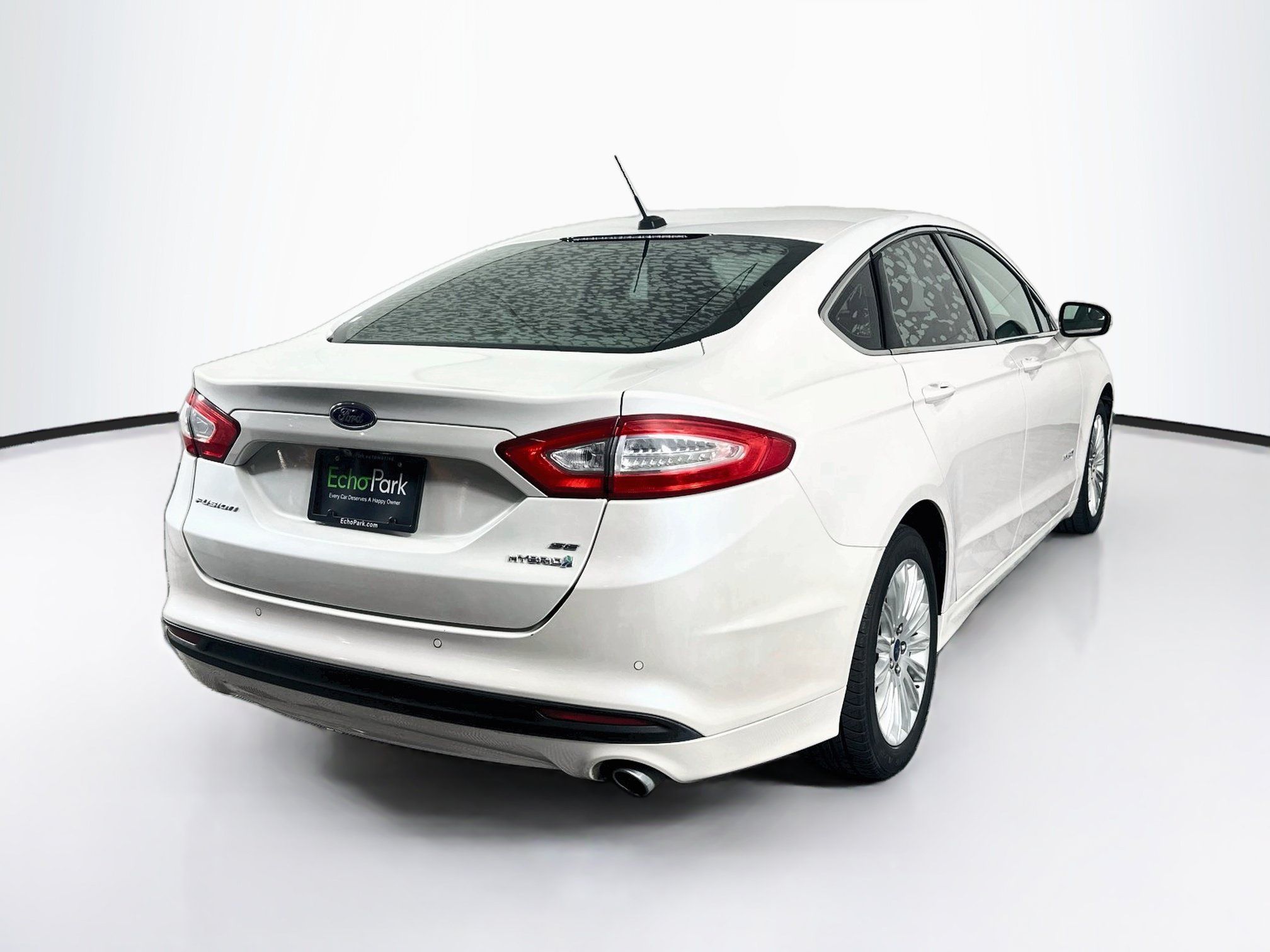 Used 2014 Ford Fusion SE w/ Equipment Group 502A FWD image 9