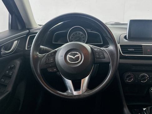 Used 2016 MAZDA MAZDA3 i Sport w/ Preferred Equipment Package FWD image 18