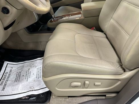 Used 2014 Nissan Murano LE w/ Platinum Edition Package image 13