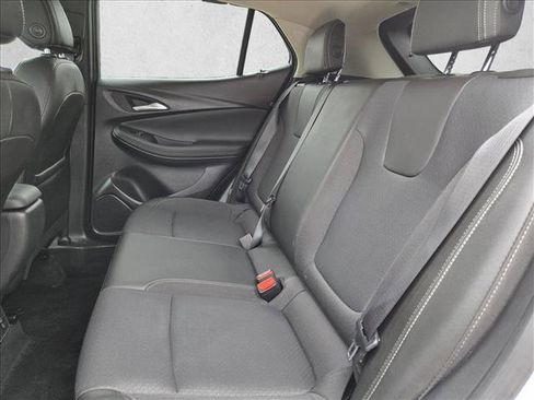 Used 2025 Buick Encore GX Preferred FWD image 17