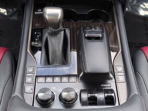 Used 2021 Lexus LX 570 4WD w/ Inspiration Series #2 image 19