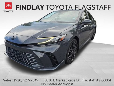 Used 2025 Toyota Camry XSE AWD/4WD image 1