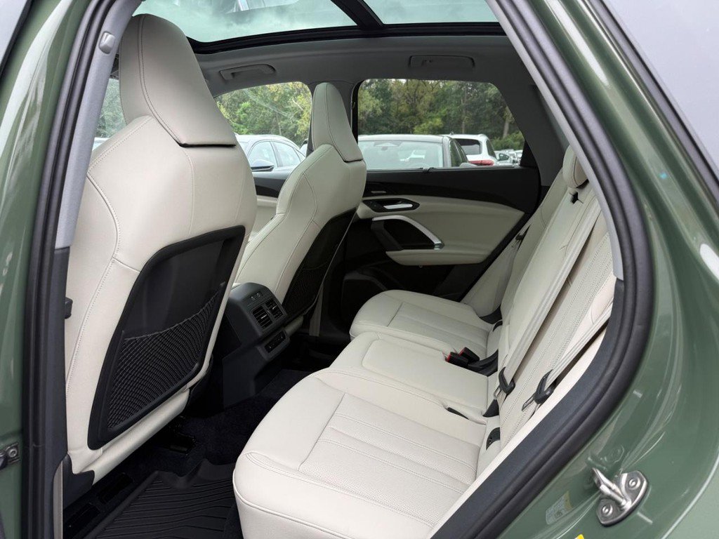 New 2026 Audi Q5 Prestige AWD/4WD image 7