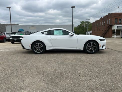 New 2025 Ford Mustang Coupe image 9
