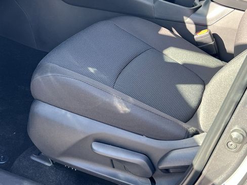 New 2025 Toyota RAV4 LE image 8