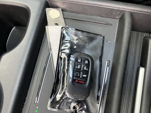 Certified 2025 Honda Odyssey EX-L image 38