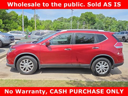 Used 2016 Nissan Rogue S w/ Appearance Package FWD image 5