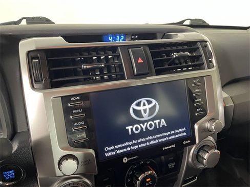 Used 2022 Toyota 4Runner SR5 Premium image 7