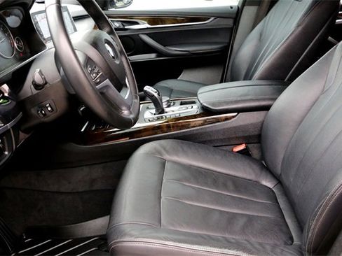 Used 2018 BMW X5 xDrive35i image 10