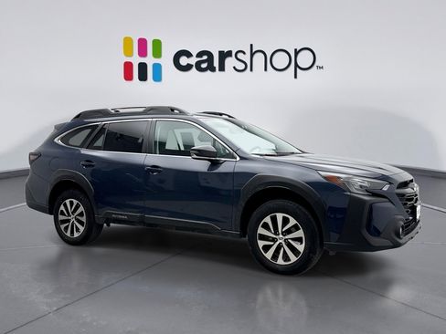 Used 2023 Subaru Outback Premium image 7