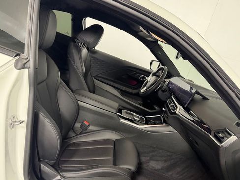 Used 2024 BMW 230i Coupe w/ Convenience Package RWD image 37