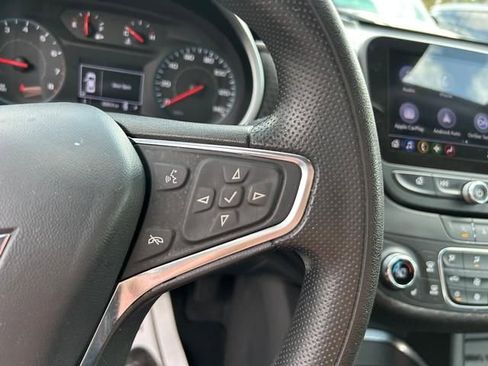 Used 2023 Chevrolet Malibu LT FWD image 21