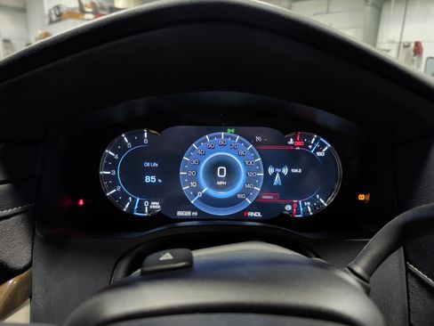 Used 2020 Cadillac Escalade ESV Luxury AWD/4WD image 10