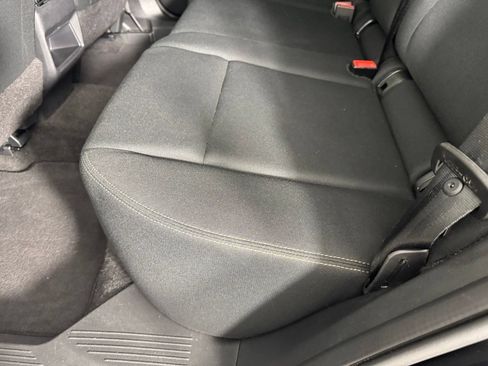 Used 2024 Nissan Rogue S AWD/4WD image 34