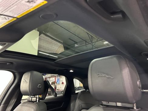 Used 2021 Jaguar F-PACE S AWD/4WD image 28
