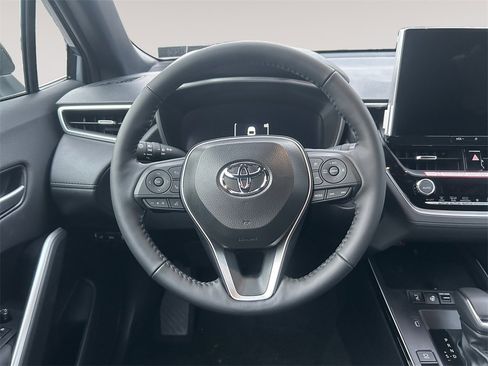 New 2026 Toyota Corolla Cross XSE image 12