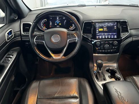 Used 2020 Jeep Grand Cherokee Limited RWD image 9