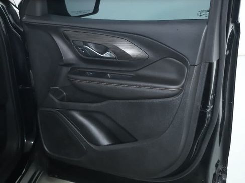 Used 2020 GMC Terrain SLT FWD image 33