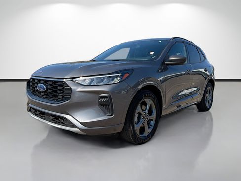 Used 2023 Ford Escape ST-Line image 7