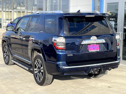 Used 2022 Toyota 4Runner Limited image 2