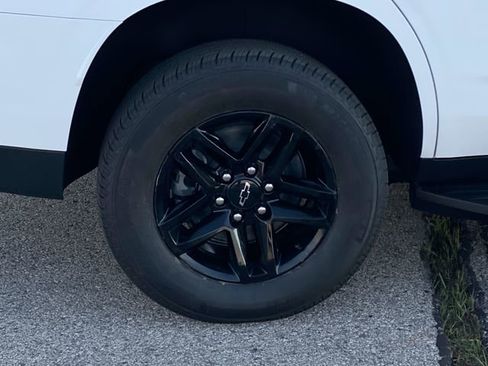 New 2026 Chevrolet Tahoe LS w/ LPO, Dark Essentials Package image 39