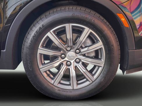 Used 2022 Cadillac XT4 Sport image 13