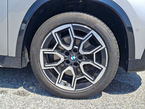 Used 2023 BMW X1 xDrive28i w/ Premium Package AWD/4WD image 8