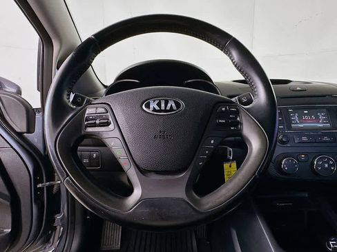 Used 2016 Kia Forte EX FWD image 15