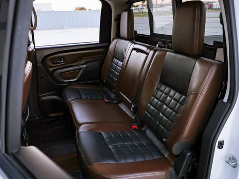 Used 2019 Nissan Titan Platinum Reserve w/ Platinum Utility Package image 31