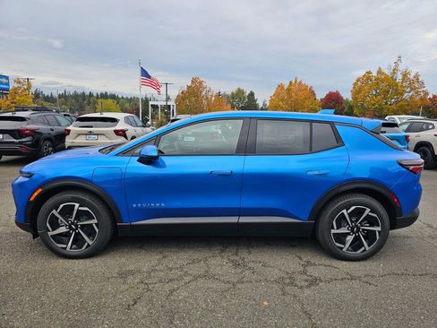 New 2026 Chevrolet Equinox EV LT image 8