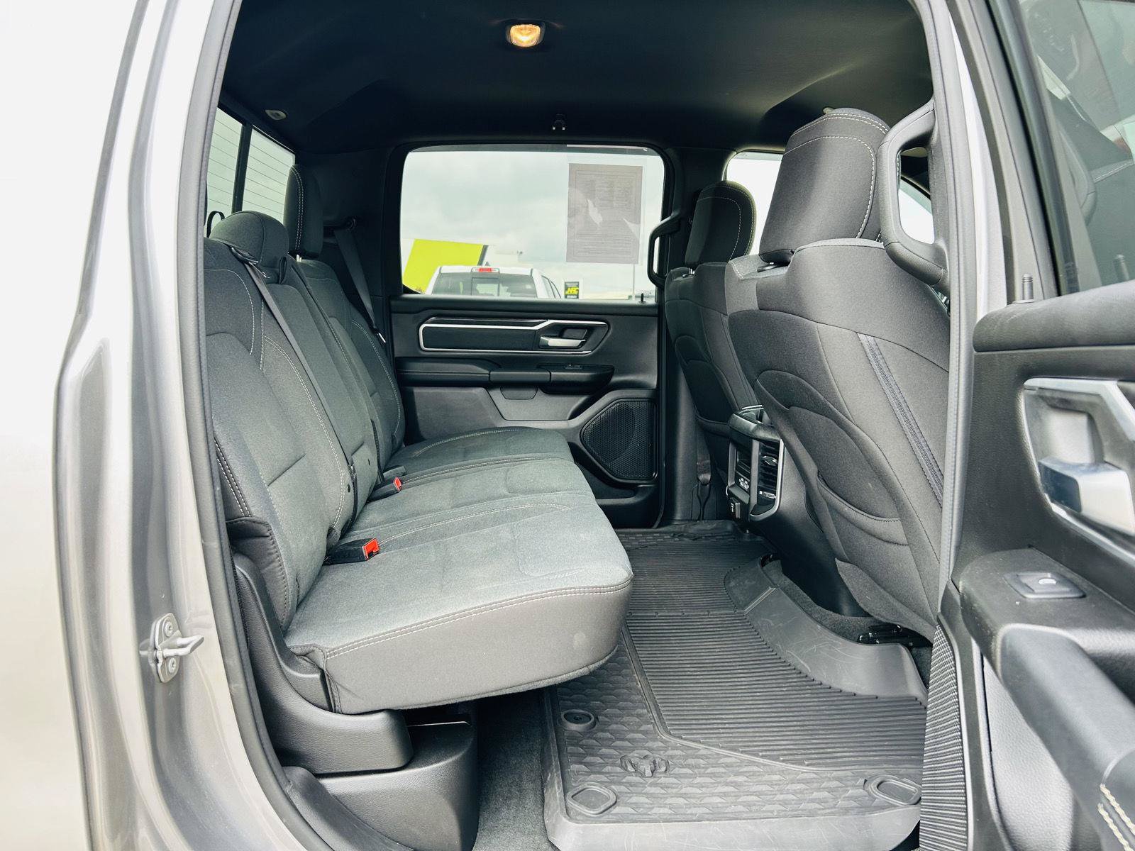 Used 2022 RAM 1500 Big Horn AWD/4WD image 27