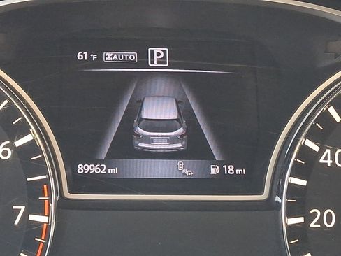 Used 2017 Nissan Pathfinder SL image 20