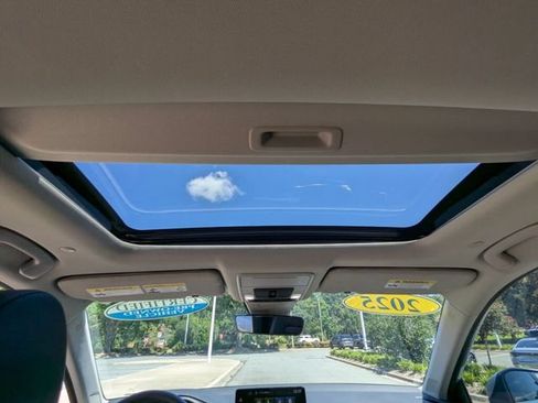 Certified 2025 Honda CR-V EX-L image 18