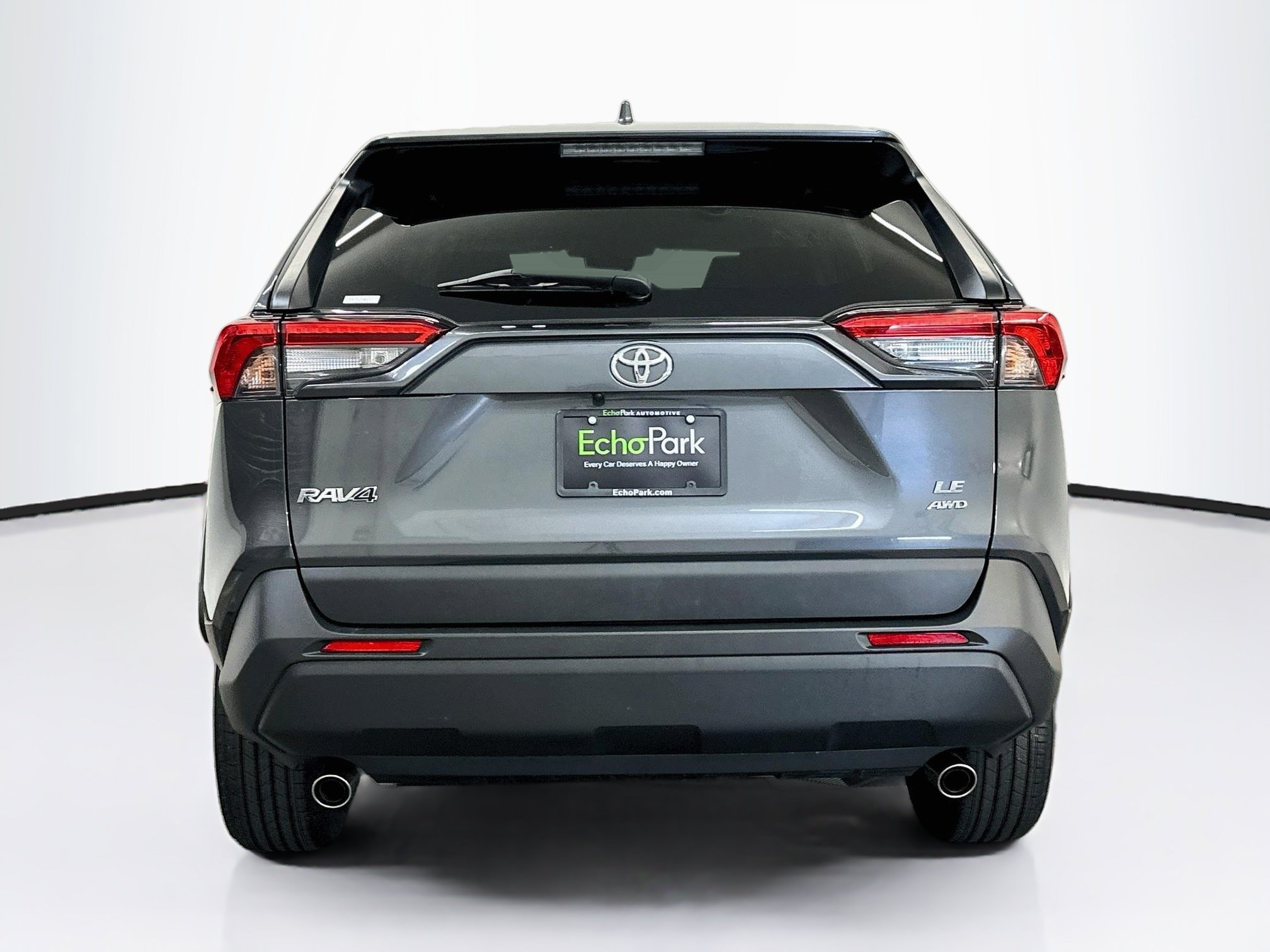 Used 2025 Toyota RAV4 LE AWD/4WD image 7