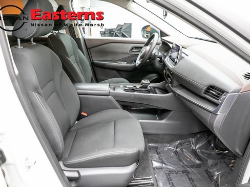 Used 2023 Nissan Rogue S FWD image 23