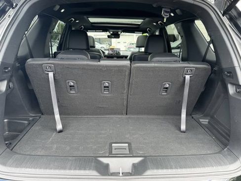 Used 2024 Honda Pilot TrailSport image 36