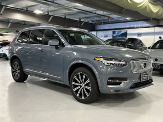 Certified 2023 Volvo XC90 B6 Plus AWD/4WD video 1