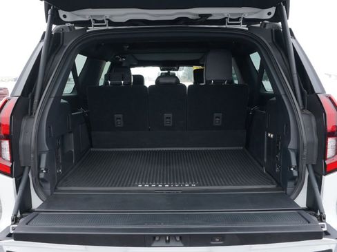 New 2025 Ford Expedition Max Platinum w/ Stealth Performance Package image 42