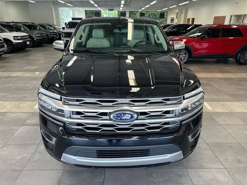 Used 2024 Ford Expedition Max Platinum AWD/4WD image 22