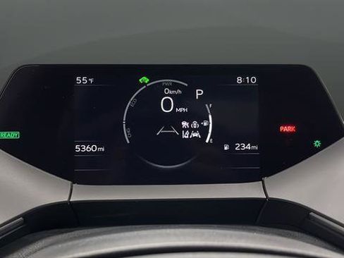 Used 2024 Toyota Prius Limited AWD/4WD image 17