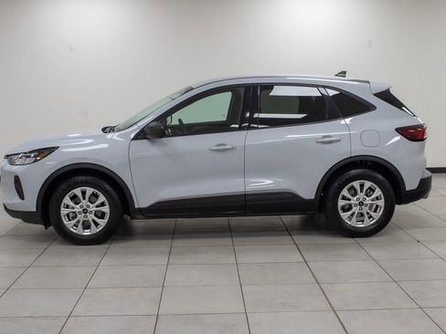 Used 2025 Ford Escape Active image 2