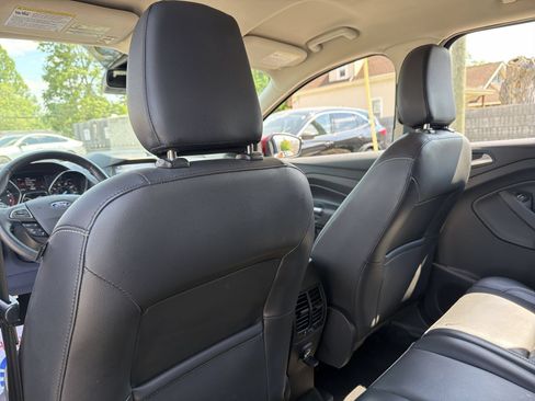Used 2019 Ford Escape SEL FWD image 24