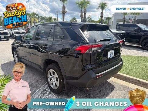Used 2023 Toyota RAV4 LE AWD/4WD image 6