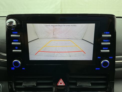 Used 2021 Hyundai Ioniq SE FWD image 34