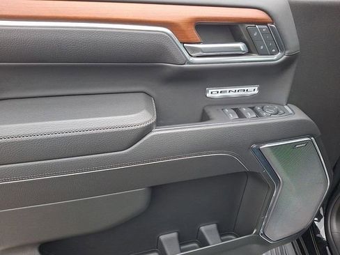 Certified 2023 GMC Sierra 1500 Denali w/ Technology Package image 12