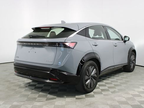 Used 2024 Nissan Ariya FWD image 34