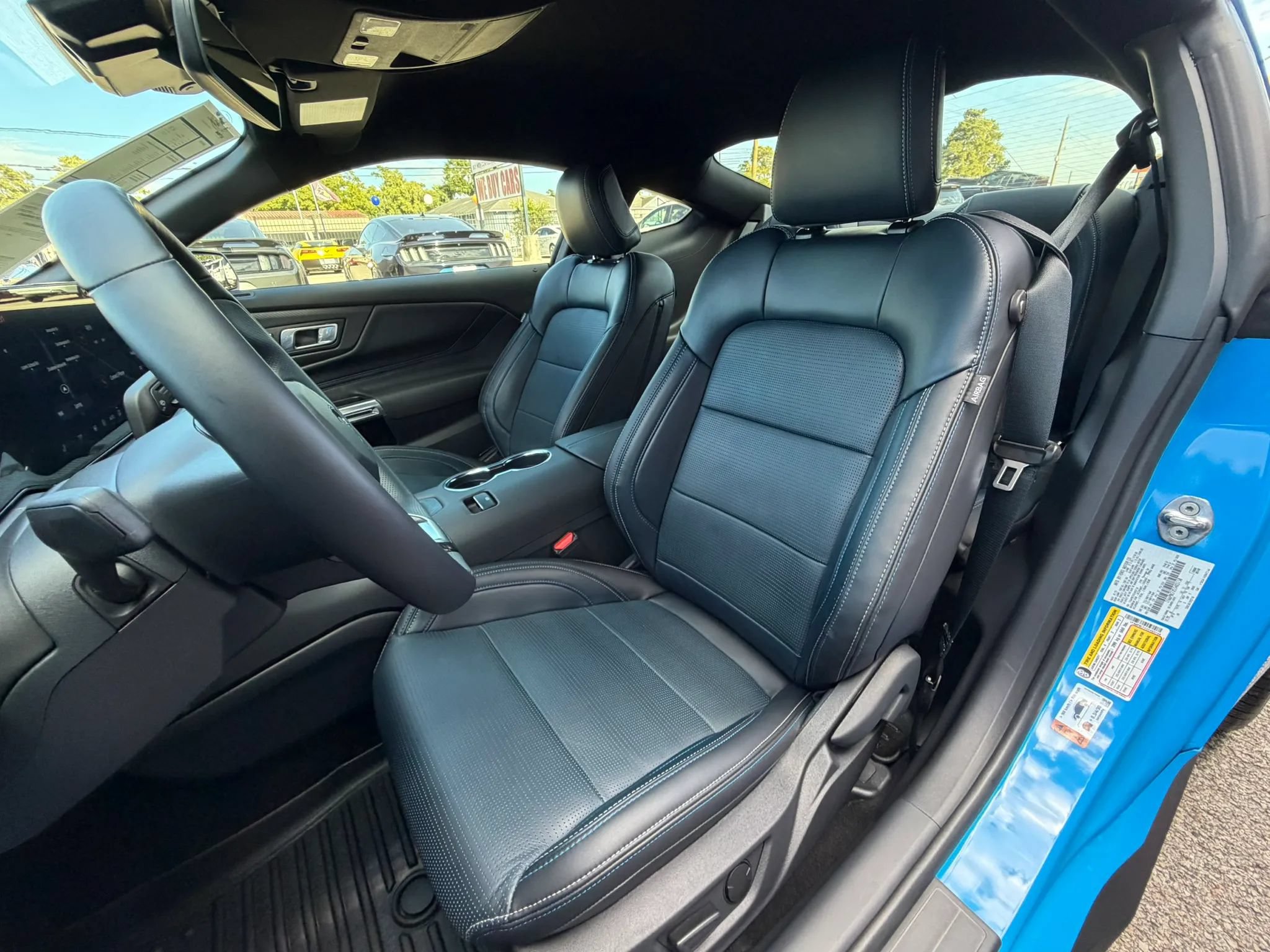 Used 2025 Ford Mustang GT Premium RWD image 25