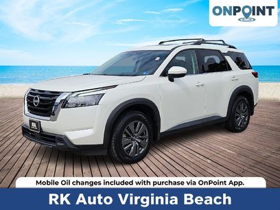 Used 2024 Nissan Pathfinder SV
