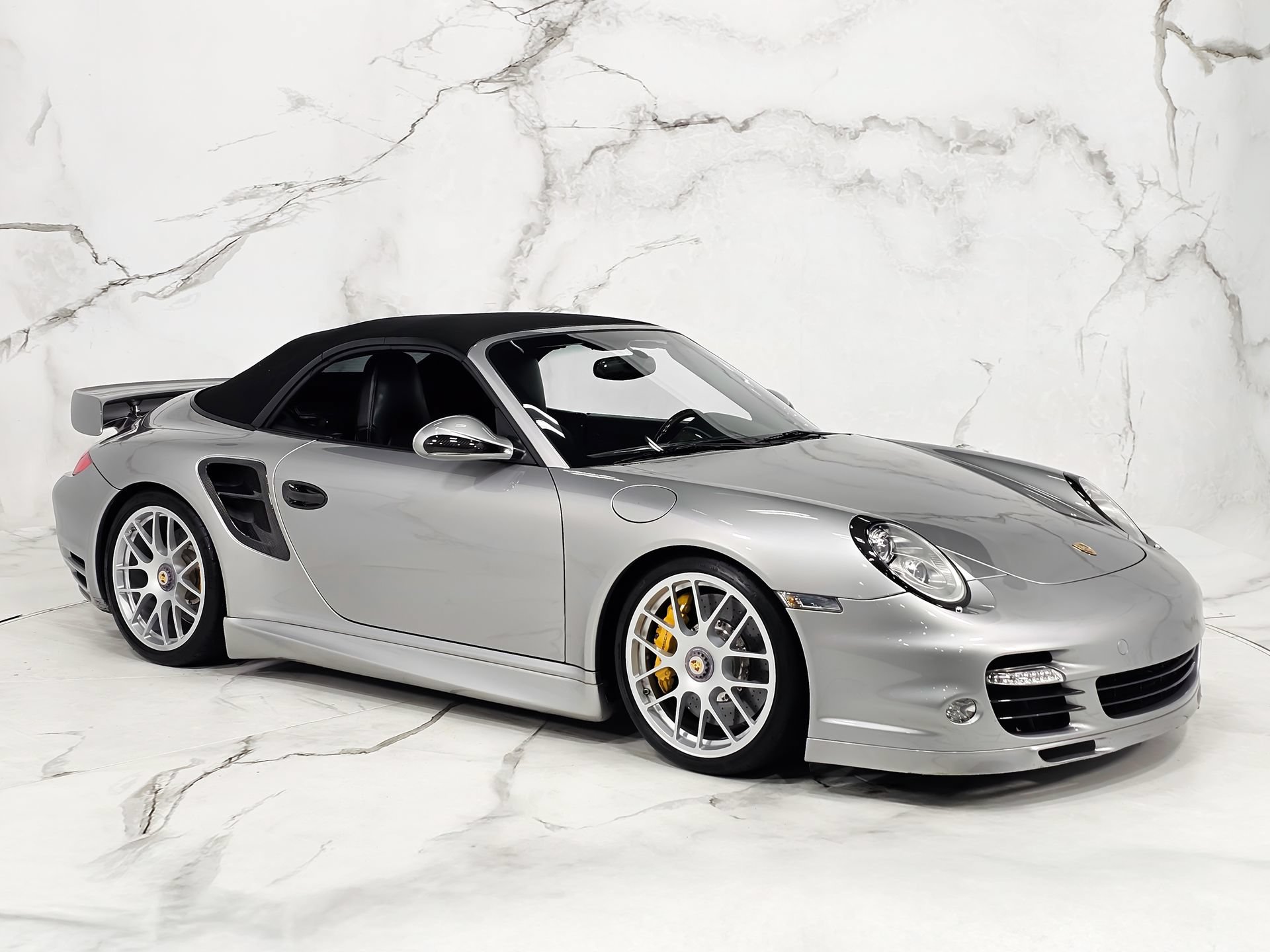 Used 2011 Porsche 911 Turbo S AWD/4WD image 5